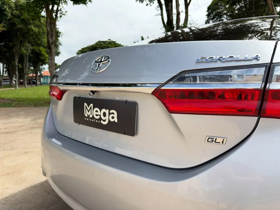 Toyota Corolla GLi 1.8 2018 - foto 6