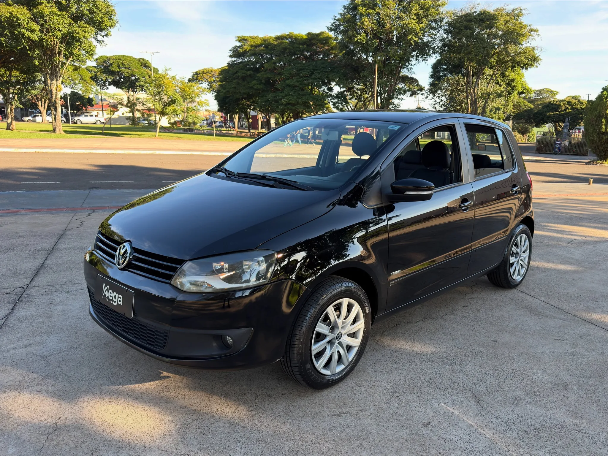 Volkswagen Fox Trend 1.0 2013 - foto 1 ampliada