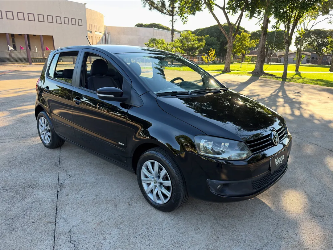 Volkswagen Fox Trend 1.0 2013 - foto 2