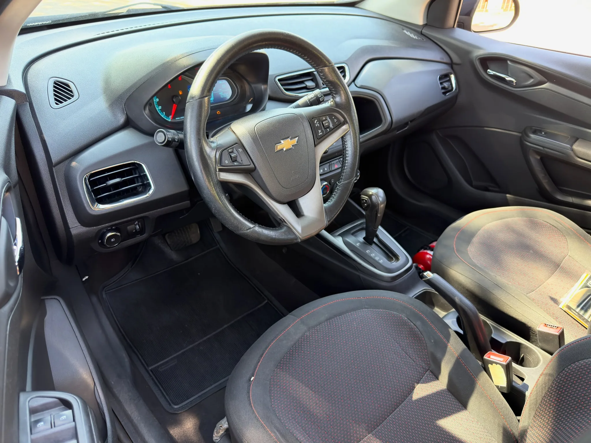 Chevrolet Onix LTZ 1.4 2016 - foto 5 ampliada