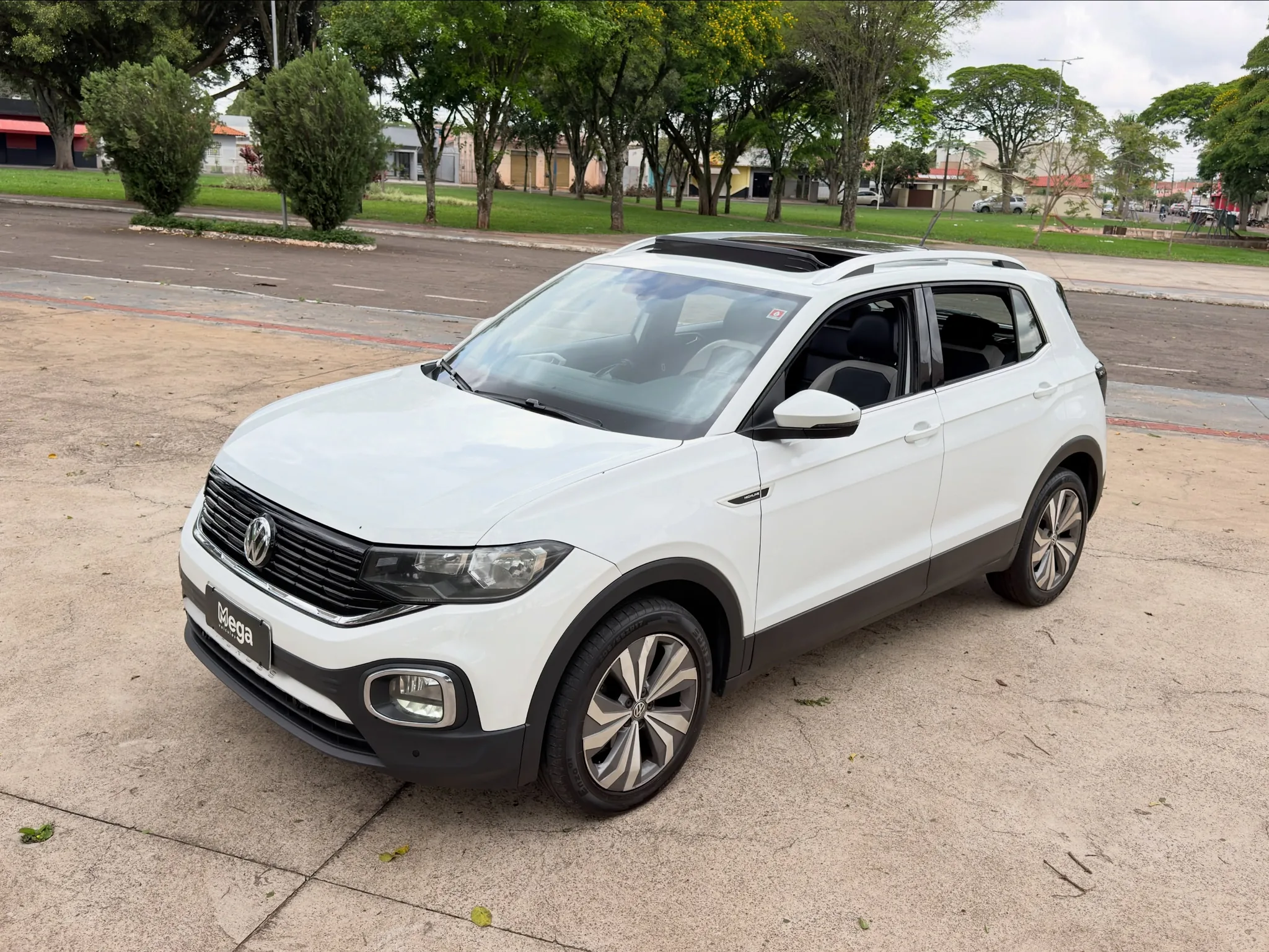 Volkswagen T-Cross Highline 1.4 TSI 2020 - foto 1 ampliada