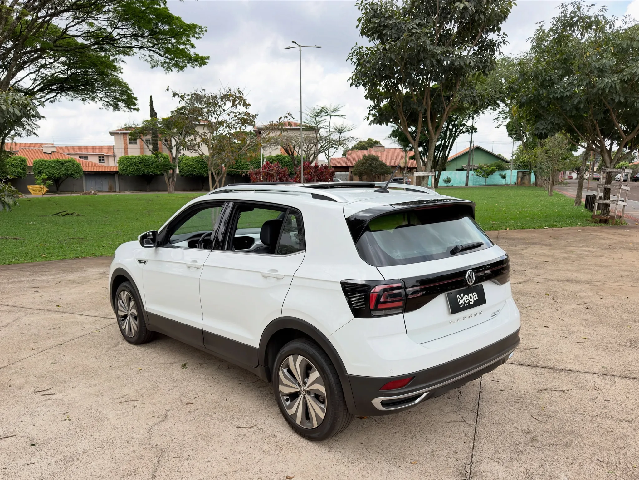 Volkswagen T-Cross Highline 1.4 TSI 2020 - foto 4 ampliada