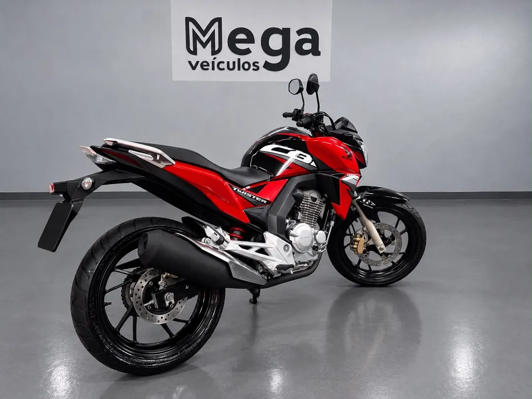 Honda CB Twister 2019 - foto 3