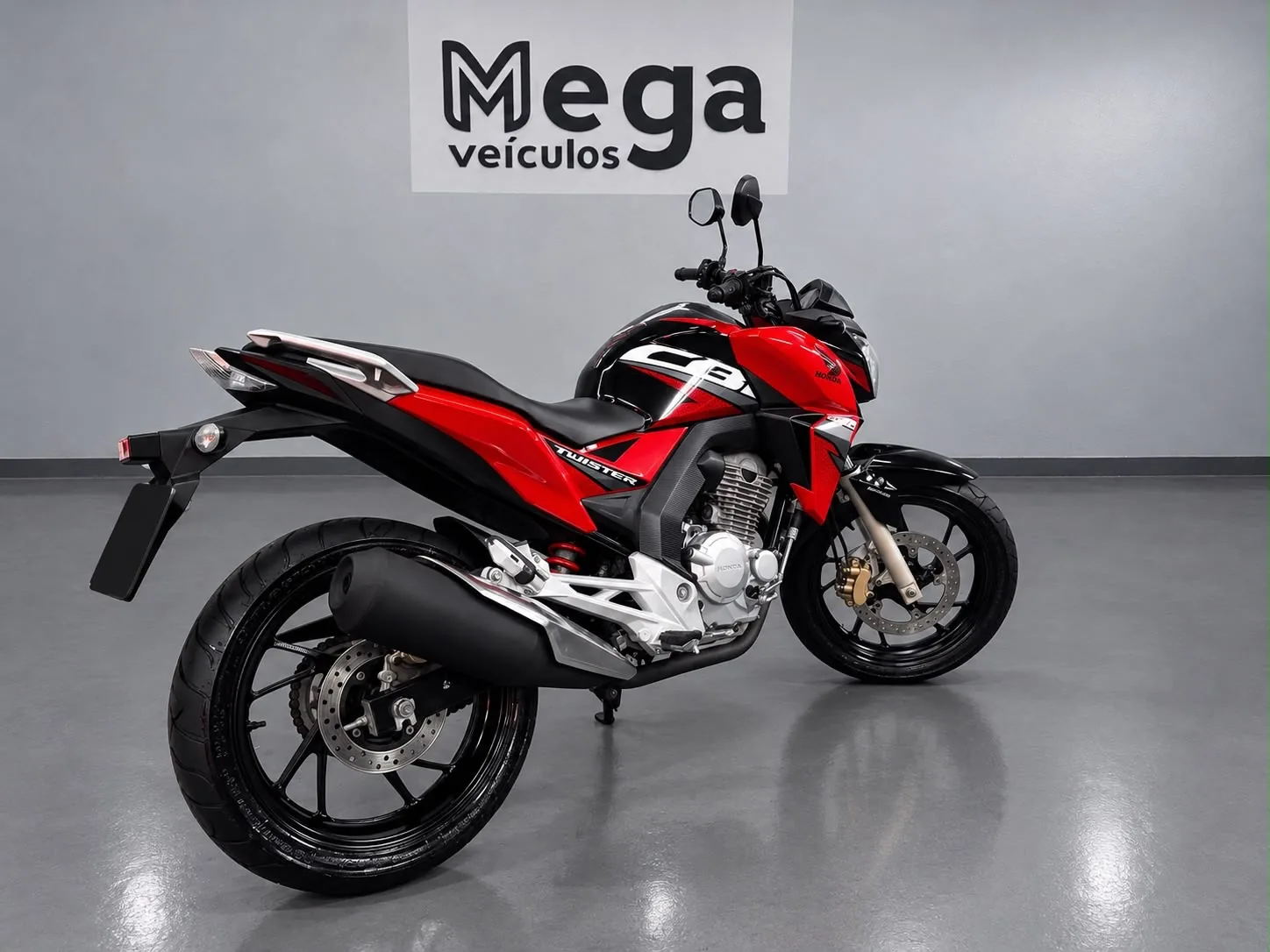 Honda CB Twister 2019 - foto 3 ampliada